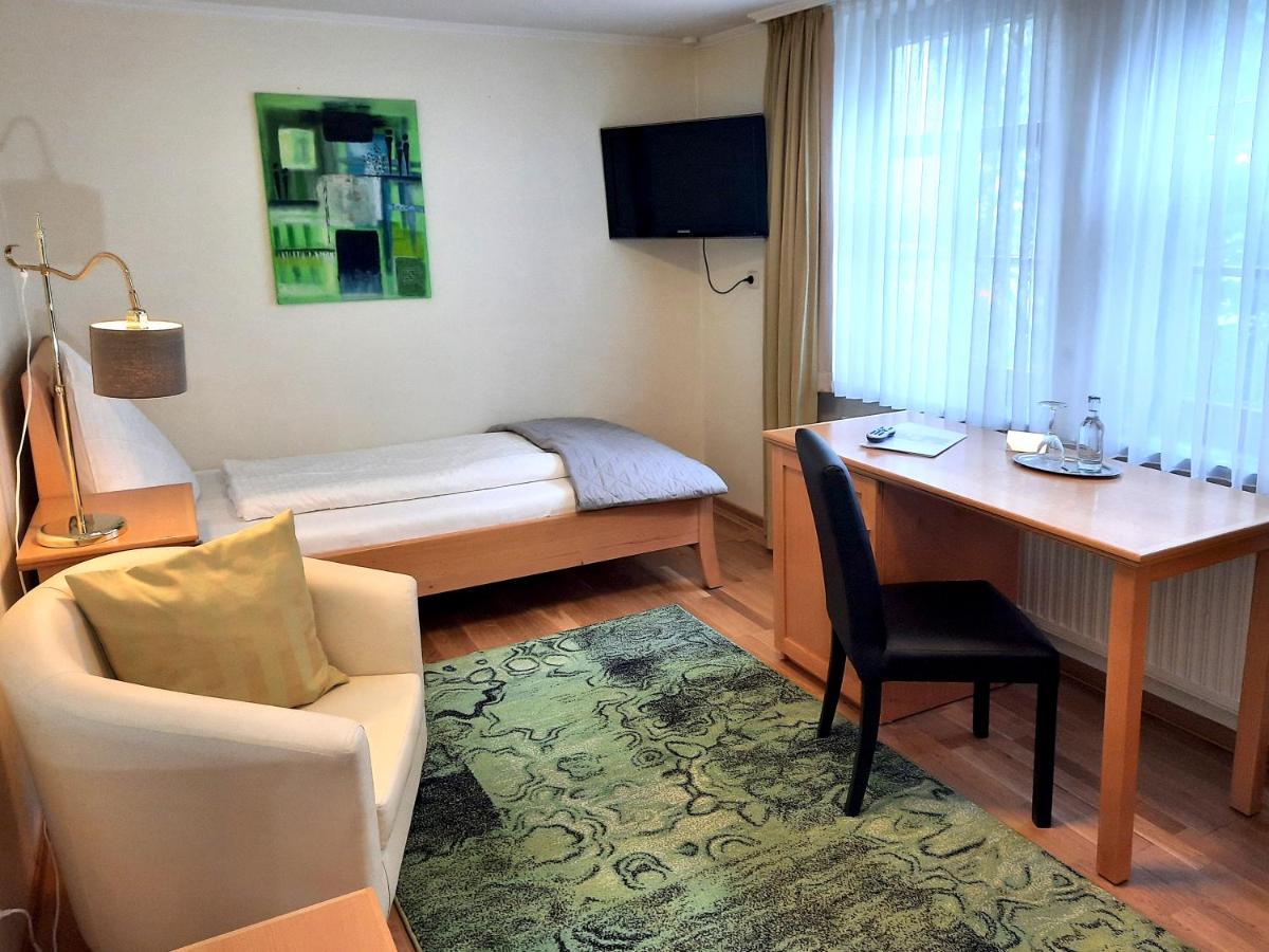 Hotel Vier Spitzen Lauenforde Esterno foto